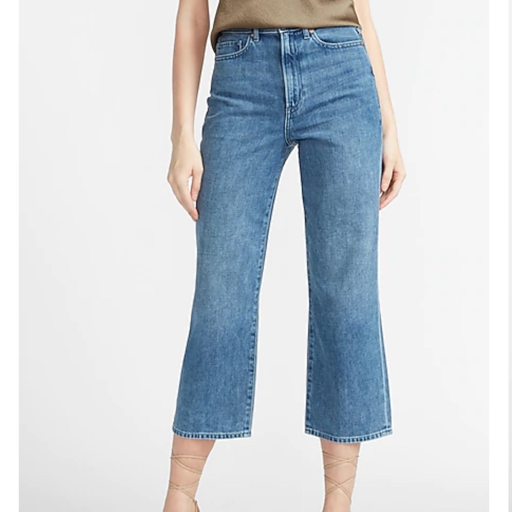 High Waisted Lightweight Cropped Wide Leg Jeans